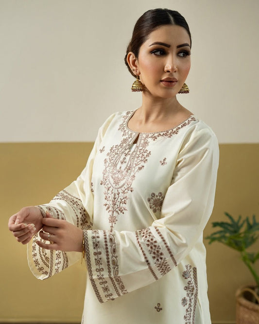 2Pc -  Unstitched EMB Lawn